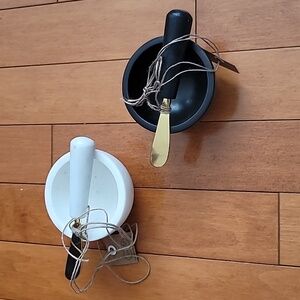 NWT set of 2 marble dip bowls Mud Pie